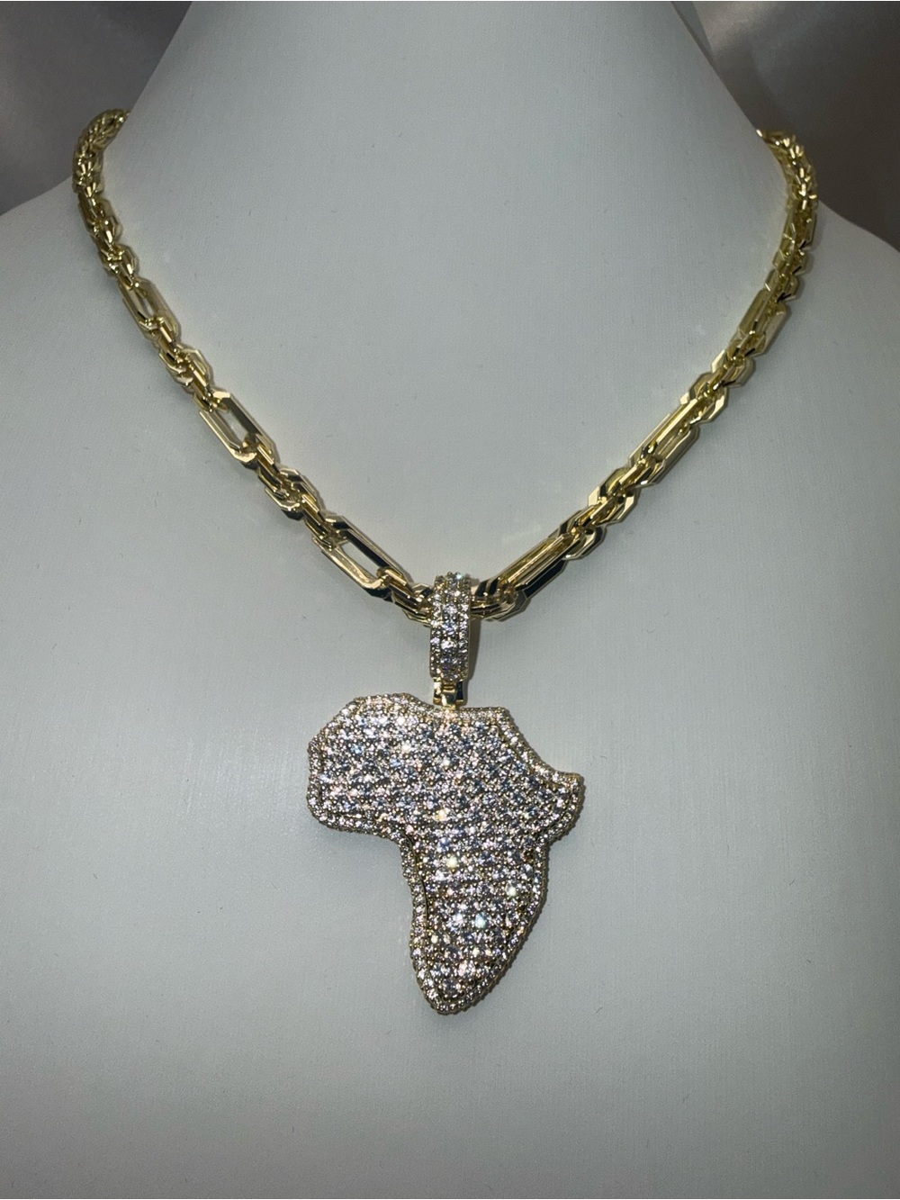 24 Inch 9.6mm 18K Gold Dipped G Link Necklace With Africa Pendant AAACZ
